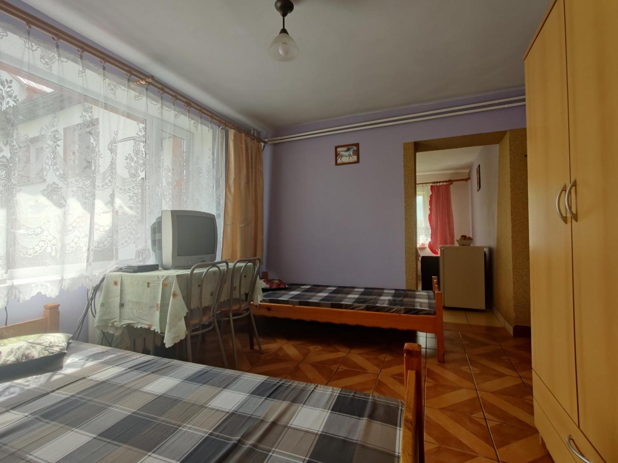 Hotel Przy Winogronie Uherce Mineralne Habitación foto